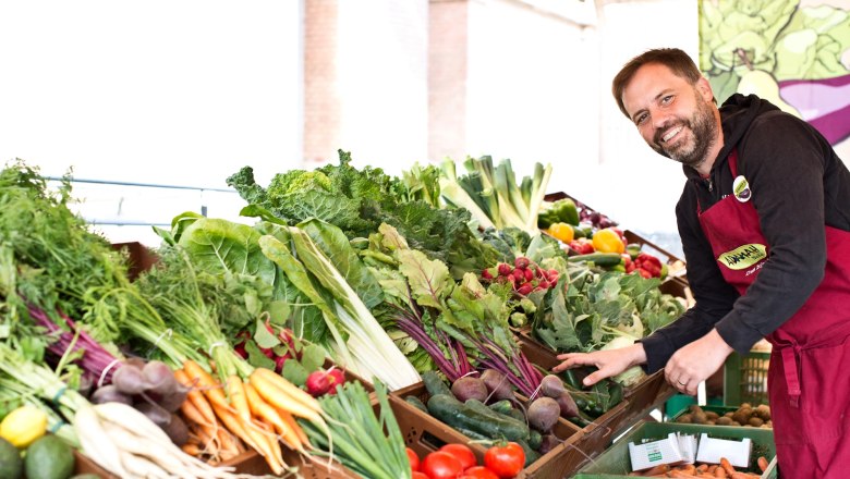 Marktverkäufer, © Tina Herzl Marktverkäufer, © Tina Herzl